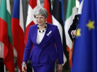 May afirma que la expulsión de diplomáticos rusos es una "señal firme" hacia Moscú