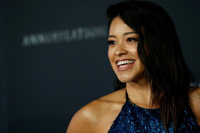 Gina Rodríguez protagonizará Carmen Sandiego 