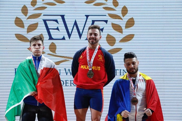 Josué Brachi, con su medalla de oro de campeón de Europa