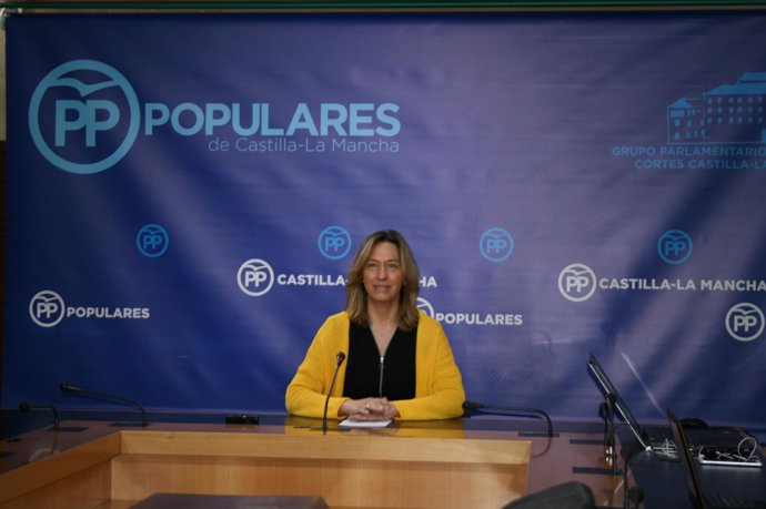 Gpp Clm (Cortes De Voz Y Fotografía) Rueda De Prensa De Ana Guarinos
