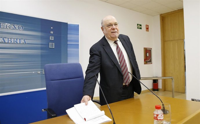 Sala De Prensa Del Gobierno De Cantabria  El Consejero De Economía, Hacienda Y E