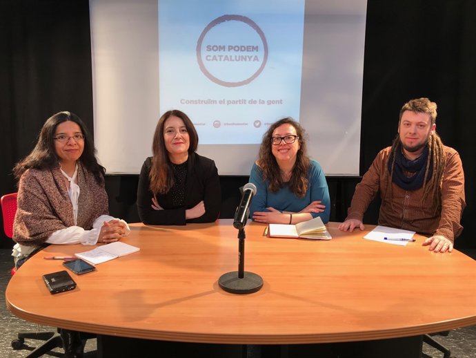 Noelia Bail, Sara Cuentas, María Martínez i David Clarà (Podem) 