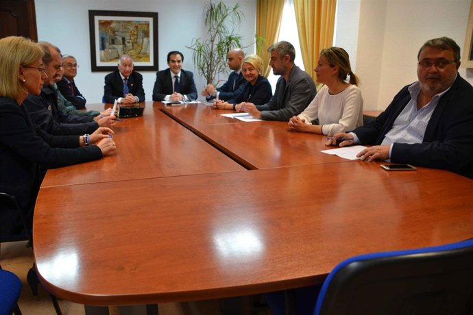 Nieto, reunido con la corporación local de Roquetas de Mar