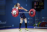 La española Atenery Hernández, quinta en la categoría de 53 kilos del Europeo de Halterofilia