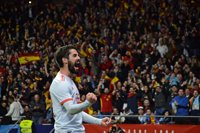 España se gusta y da un golpe de autoridad ante una Argentina sin Messi