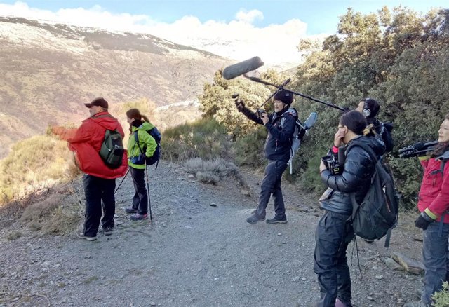 Rodaje de un programa de senderismo en la Alpujarra emitido en Japón