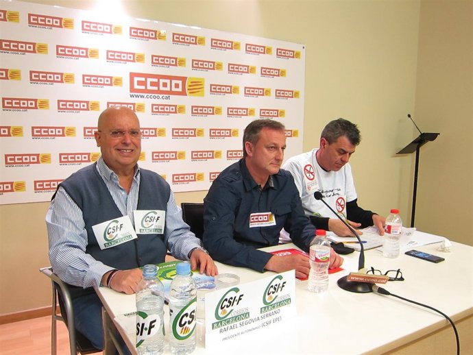 A. Pérez (CC.OO.), R. Valdés (UGT) Y R. Segovia (CSI-F)