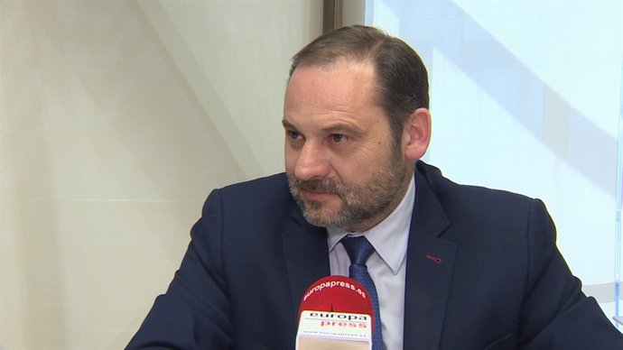 Entrevista al secretari d'Organització del PSOE, José Luis Ábalos