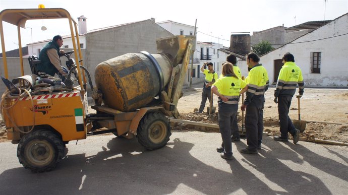 Trabajadores de la Escuela Profesional de la Mancomunidad Serena                