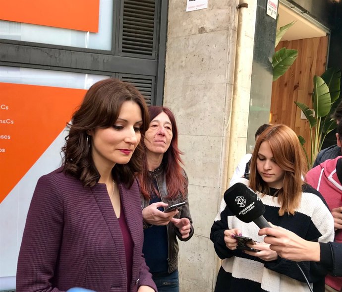 Lorena Roldán (Cs)