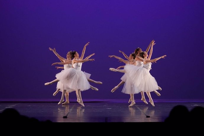 Alumnos del Conservatorio Municipal Profesional de Danza