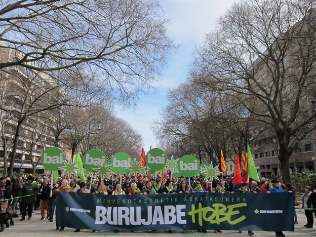 Manifestación del Aberri Eguna en Pamplona