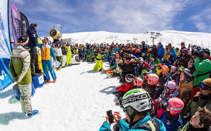 Sierra Nevada homenajea al deportista olímpico Regino Hernández