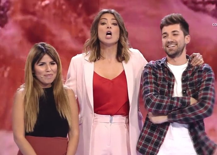 Alejandro Albalá, Isa Patoja y Sandra Barneda