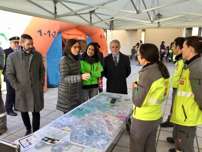 [Mediosandalucia1.Cji] El Servicio Del 112 Gestiona En Andalucía Una Media De Má