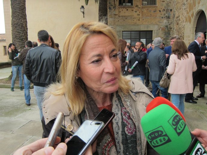 Elena Nevado, alcaldesa de Cáceres                             