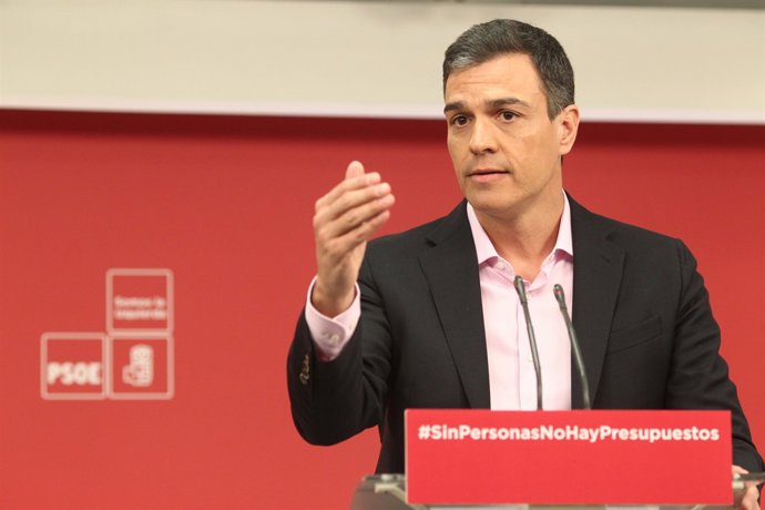 Roda de premsa del líder del PSOE, Pedro Sánchez, a la seu del partit