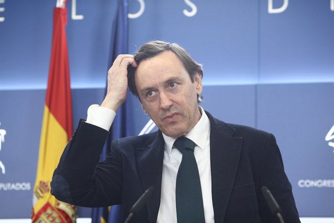 Roda de premsa de Rafael Hernando al Congrés