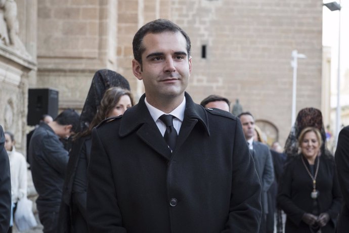 El alcalde de Almería, Ramón Fernández-Pacheco, en la Semana Santa