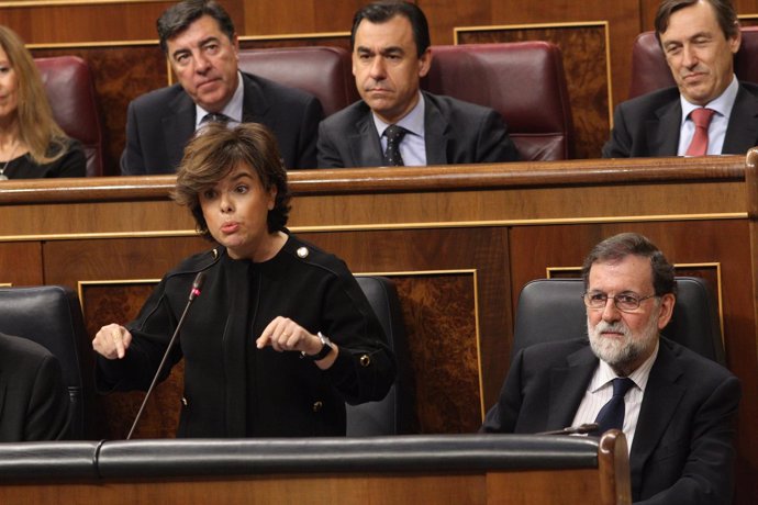 Soraya Sáenz de Santamaría en la sesión de control al Gobierno en el Congreso