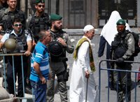 Herido de gravedad un palestino tiroteado por las fuerzas de Israel tras acercarse a un puesto de control