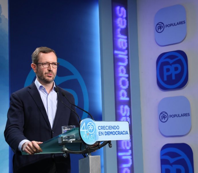 Roda de premsa de Javier Maroto després de la reunió del Comitè de direcció del 