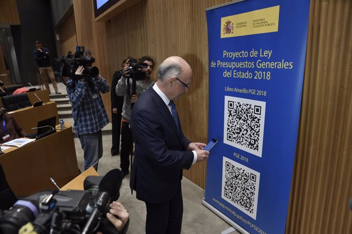 Cristóbal Montoro presenta los Presupuestos Generales 2018