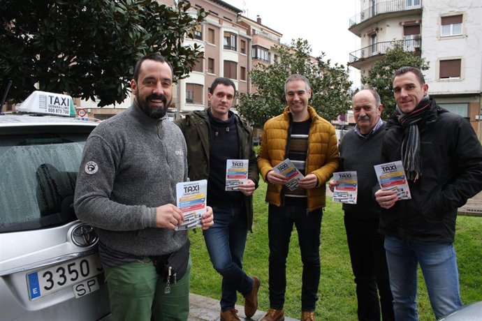 Taxistas participantes en la iniciatica