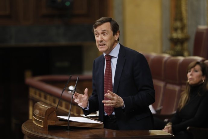 Rafael Hernando intervé en el ple del Congrés sobre les pensions