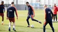 Sergio Busquets recibe el alta médica y estará ante la Roma