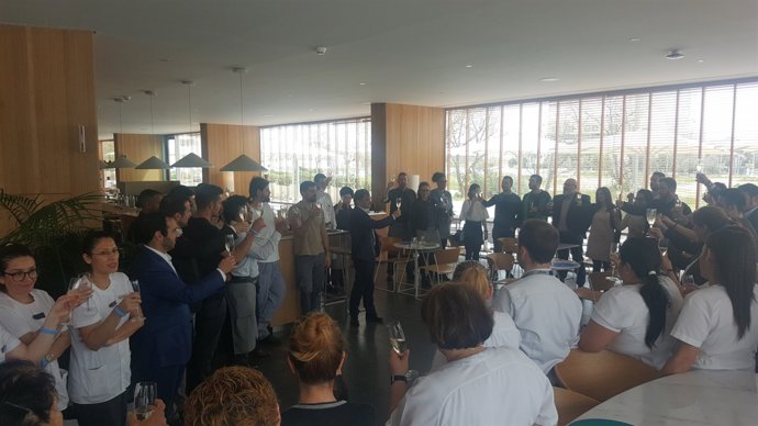 Brindis por el primer aniversario del hotel Meliá Palma Bay