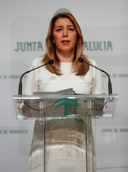 Susana Díaz en rueda de prensa en el Palacio de San Telmo
