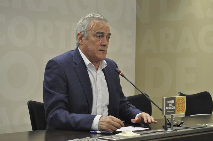 Javier Sada, diputado del PSOE