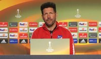 Simeone: "La eliminatoria está ajustada, la calidad de los jugadores la llevará a un lado u otro"