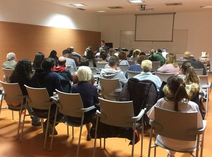 Taller sobre la ELA en el Hospital del Campus de la Salud