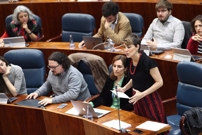 Intervención de la portavoz de Podemos en la Asamblea, Lorena Ruiz Huerta