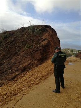 Guardia Civil en el yacimiento arqueológico de la Mina de As Medas