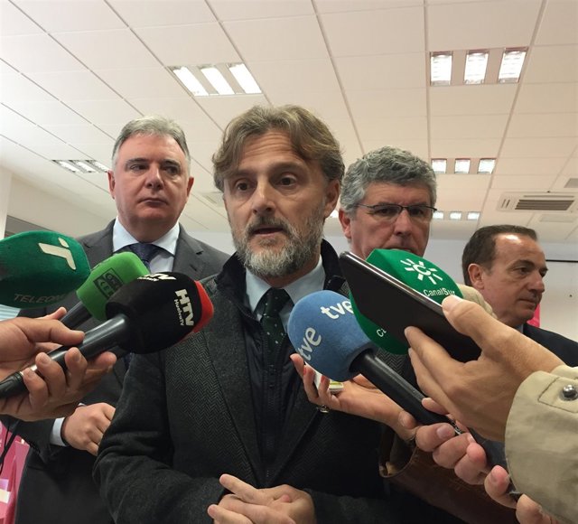 El consejero de Medio Ambiente, José Fiscal.