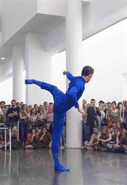 El artista, coreógrafo y bailarín contemporáneo Manuel Rodríguez