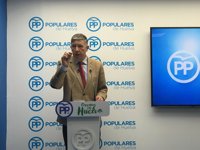 El alcalde de Palos de la Frontera destaca que el incidente del derrame de crudo es "mínimo"