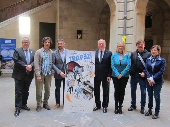 Carles Pellicer, Leandro Mendoza i altres autoritats