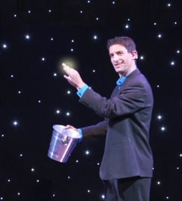 Samuel Arribas, mago