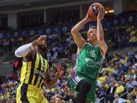 Unicaja se despide con honores la Euroliga