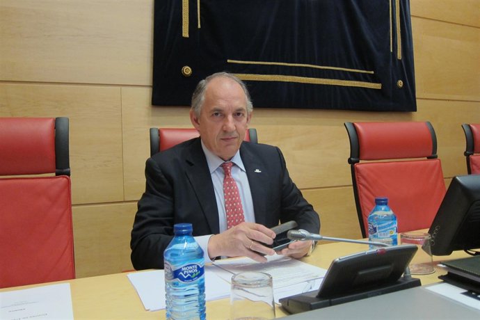 Lozano antes de comparecer en las Cortes 06/04/2018