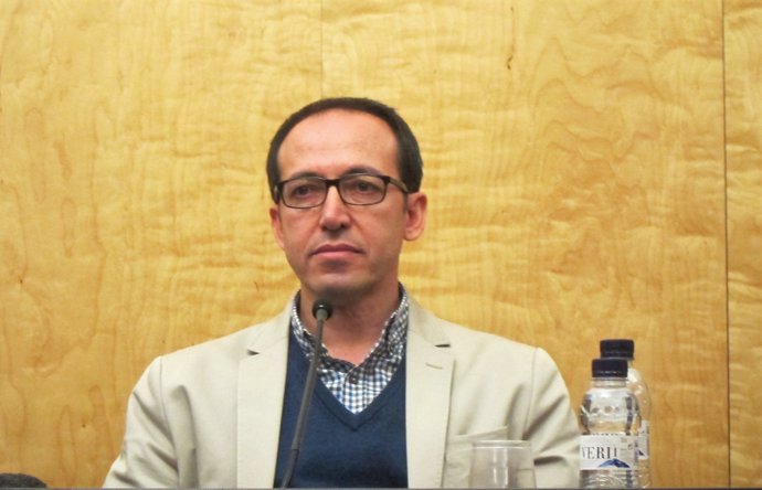 L'escriptor turc Burhan Sönmez