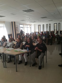 Asistentes a la charla