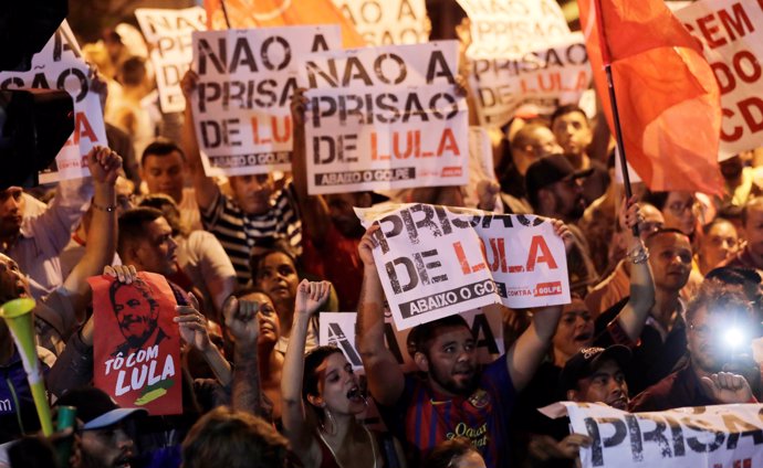 Seguidores de Luiz Inácio Lula da Silva