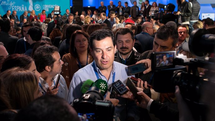 El presidente del PP-A, Juanma Moreno, en la Convención del PP