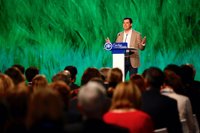 Moreno está "preparado para gobernar" y defiende el "voto útil" del PP-A para "romper el muro del PSOE"