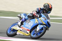 Bezzecchi se estrena en Moto3 por delante de Canet, nuevo líder del Mundial
